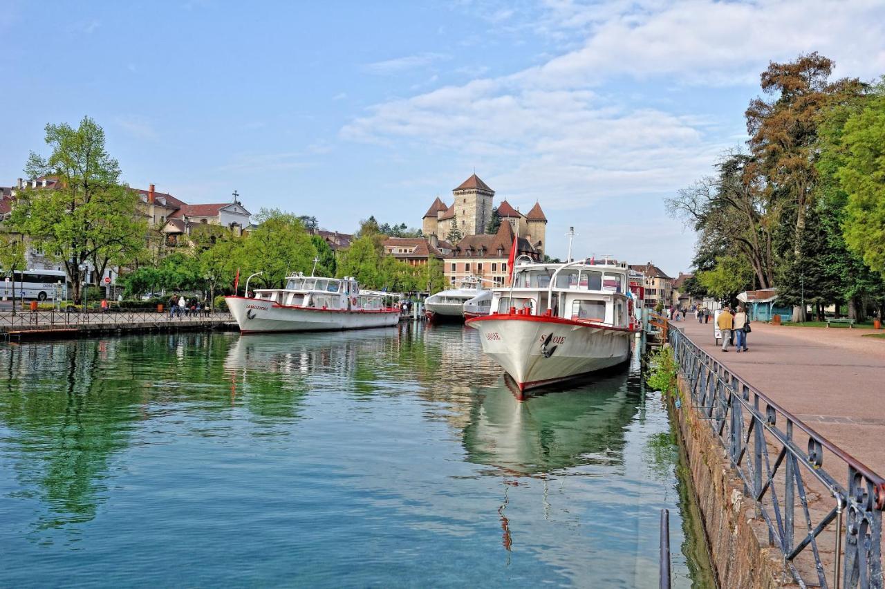 Le 3 De Coeur Annecy Apartment Exterior photo