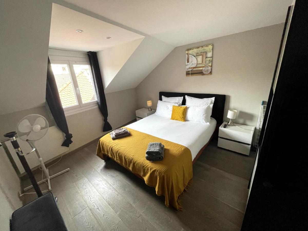 Le 3 De Coeur Annecy Apartment Exterior photo